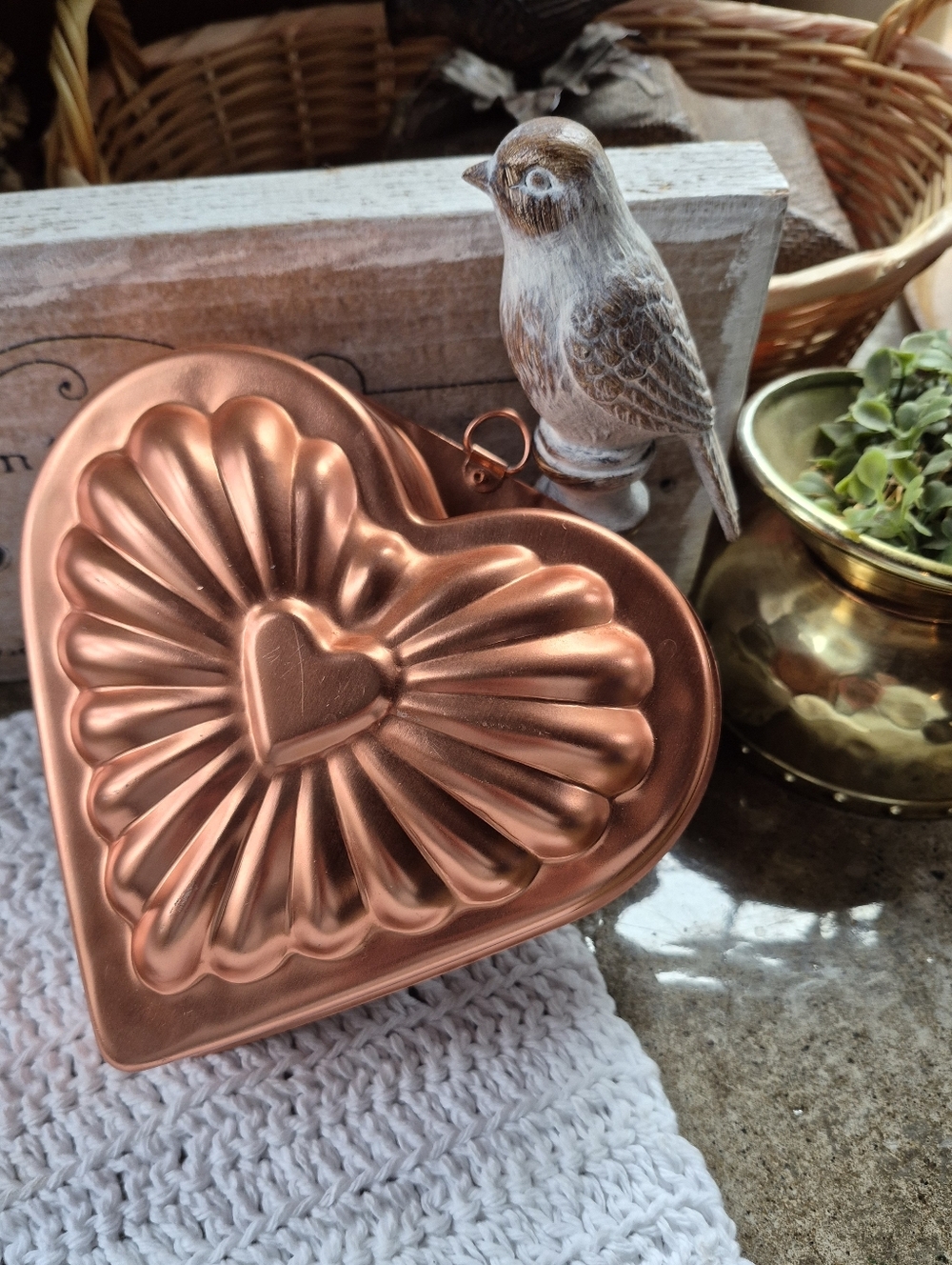 ❤️‍🔥 Vintage Copper-colored Heart-shaped Hanging Jello Mold